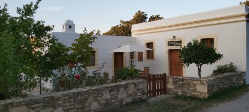 Zia House | Small traditional house in Asfendiou Kos