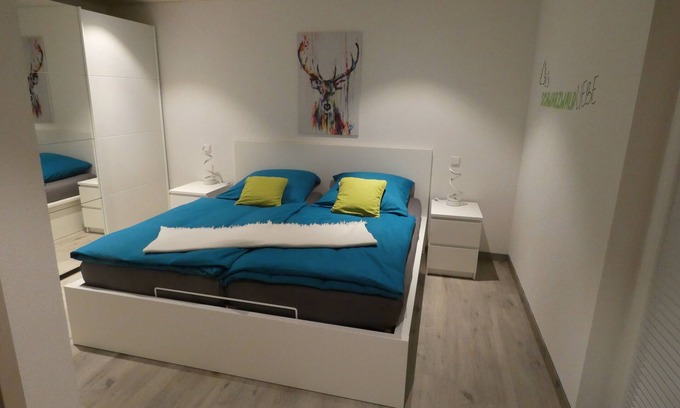 Urloffen Apartment | Small vacation apartment with terrace and separate entrance
