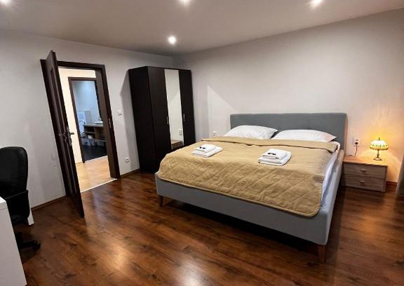 Huncovce Apartment | Smart Apartment ll