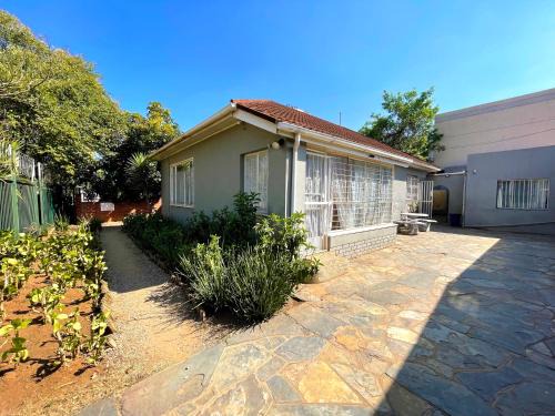 Hatfield Apartment | Smartshelter Richard