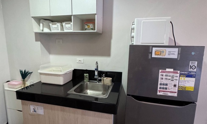 Santa Rosa Condo | SMDC Park Residences an accessible condo in enchanting Calabarzon with AC, WiFi.