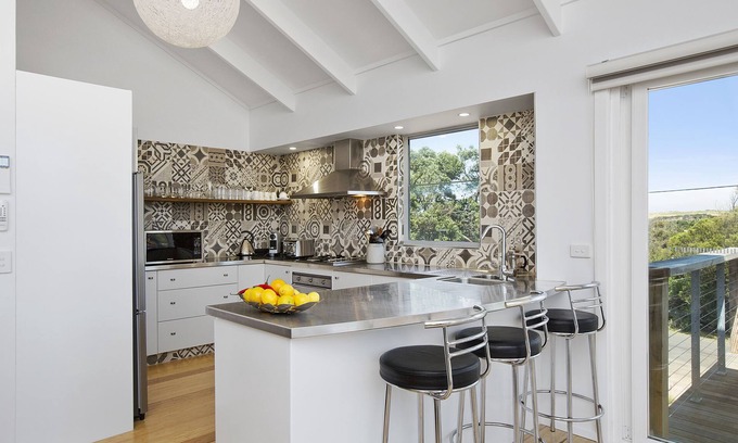 Smiths Beach House | Smith Beach Getaways Beachwood House