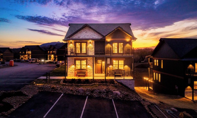 Sevierville Cabin | Smith Creek Reserve Luxury Cabins