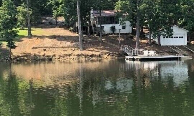 Jasper House | Smith Lake Vacation Rental