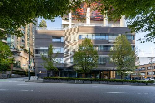 Coal Harbour Hotel | Smithe House