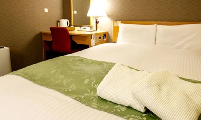 Nishinakasu Hotel | Smoking Double room Simmons bed Basic plan T/Fukuoka Fukuoka