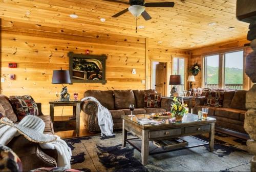 Pigeon Forge House | Smoky Mountain Lodge, Free Tickets, NO Catch!