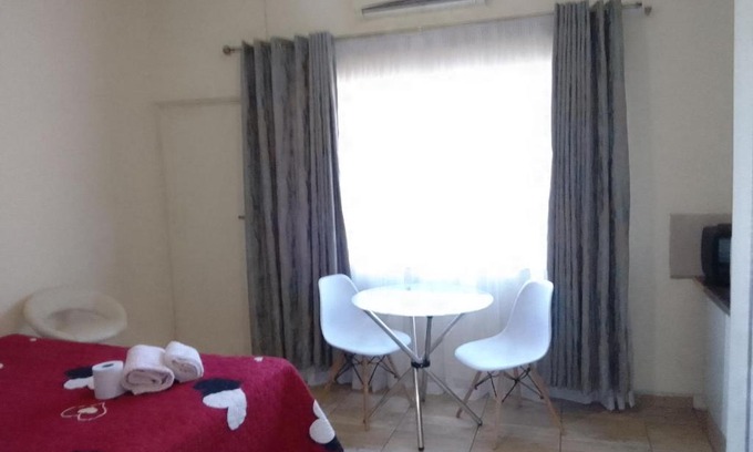 Pretoria Bed & Breakfast | Smook Guesthouse