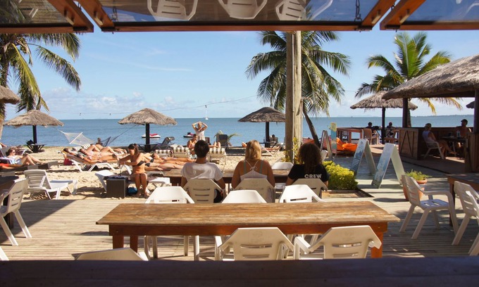 Wailoloa Resort | Smugglers Cove Beach Resort and Hotel