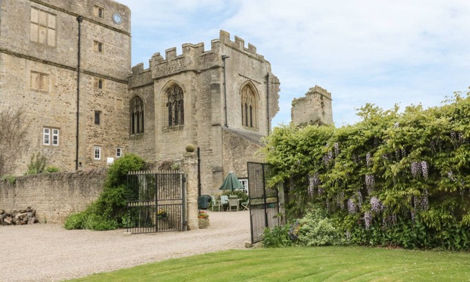 Bedale Cottage | SNAPE CASTLE, THE UNDERCROFT, pet friendly in Snape, Yorkshire