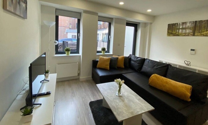 Bedford Apartment | Snapos Apartments - Platform A