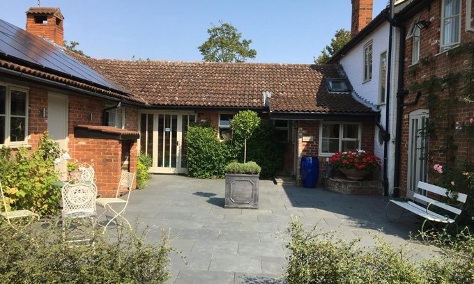 Woodbridge Apartment | Snipe Vineyard Cottage