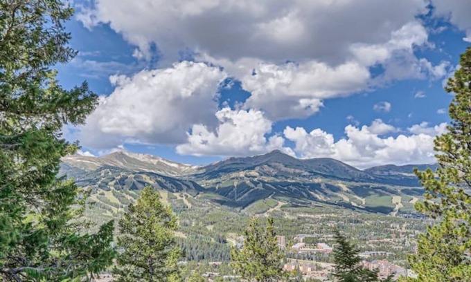 Baldy Mountain Condo | Snow'd Inn with a View!