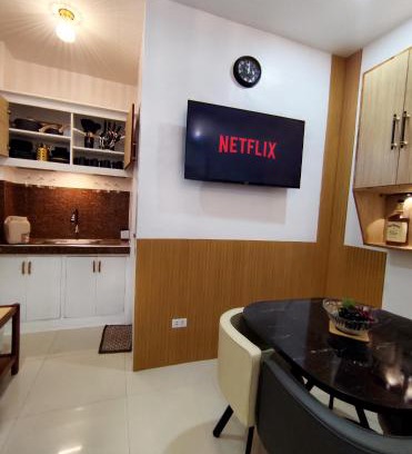 Mabalacat City Apartment | SNOW Studio Apartment - Near Clark International Airport
