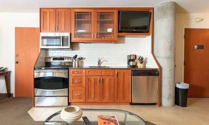 Salt Lake Mountain Resorts Condo | Snowbird Cliff Club Lux Condo-2 BR/3 BA-Sleeps 10. Great price!