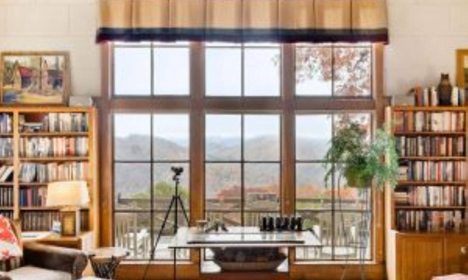 Robbinsville Hotel | Snowbird Mountain Lodge