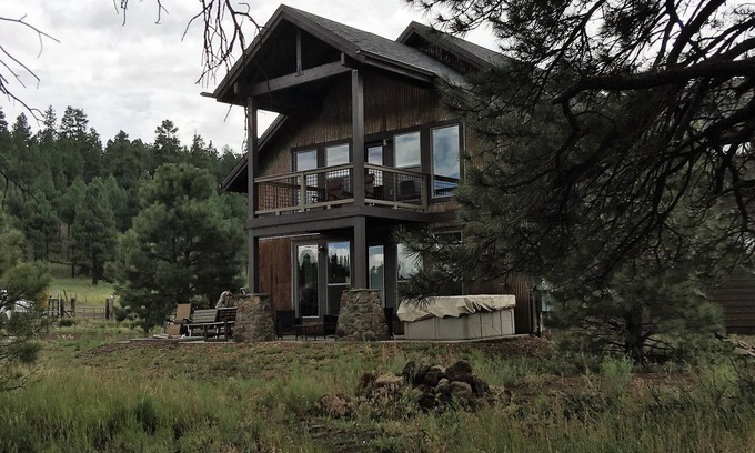 Fort Valley House | Snowbowl Guest Loft..Best views and as close to the Ski Area and Grand Canyon.