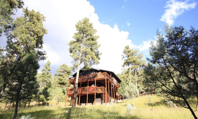 Ruidoso House | SNOWCAP VIEWS... SIERRA BLANCA VIEWS INSIDE AND OUT! 3Bed/3B