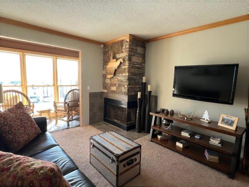 Snowshoe Apartment | Snowcrest Condo Walking Distance to Slopes