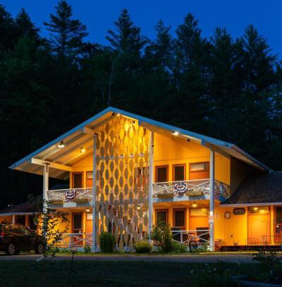Londonderry Hotel | Snowdon Chalet Motel