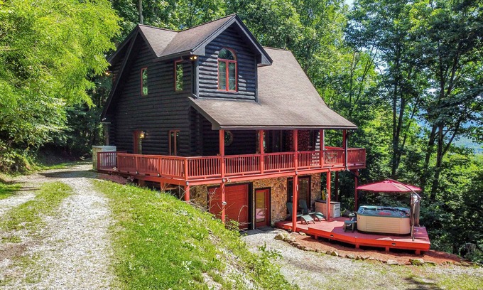 Slaty Fork House | Snowshoe WV “Mountain Retreat’