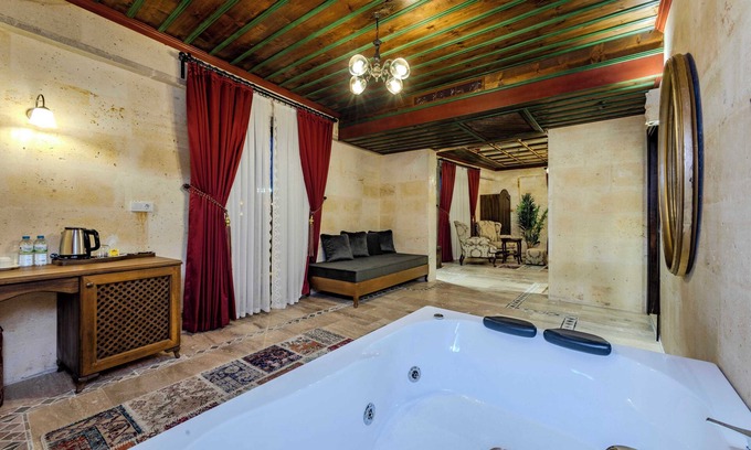 Goreme Bed & Breakfast | Sobek Palace
