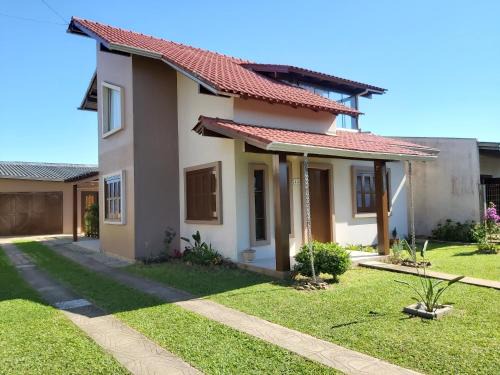 Arroio do Sal House | SOBRADO COM PISCINA