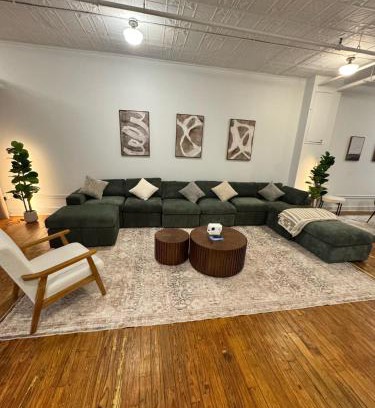 SoHo Apartment | Soho Fancy 4 Bedroom 2000 square feet Loft