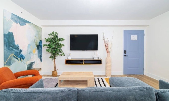 East Ocean View Apartment | Sojourn's Harborage - Shore Suite