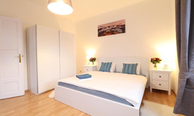 Karlin Apartment | Sokolovska