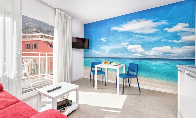 Mogan Apartment | Sol Mogan Suites