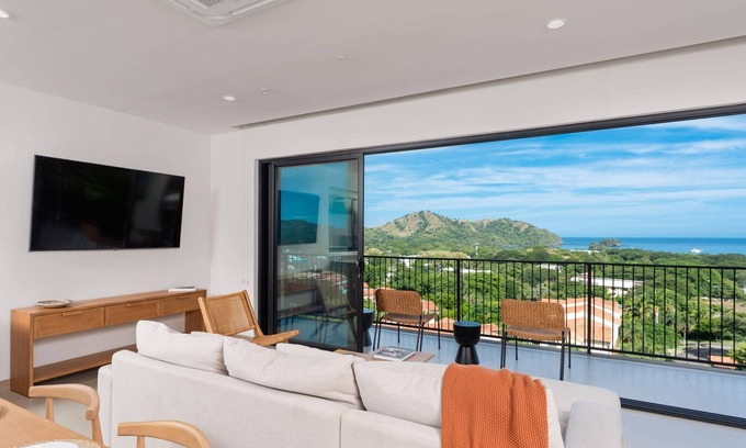 Coco Condo | Sol Pacífico at Naumi, Ocean Views & Beach Club