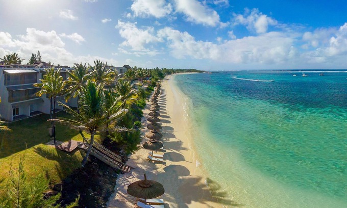 Belle Mare Resort | Solana Beach - Adults Only