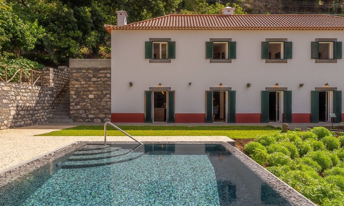 Ribeira Brava House | Solar dos Reis 5, twin room with breakfast