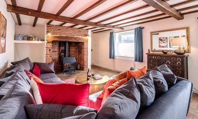 Woodbridge House | Solebay House, Tunstall