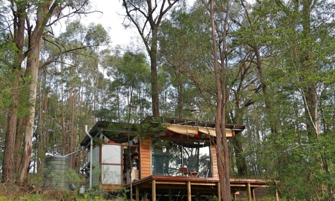 East Kurrajong House | Solo Retreat Cabin Foothills of the Blue Mountains