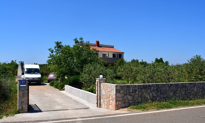 Gornje Selo Apartment | SOLTA, closest Island to city of Split, have a remarkable holidays