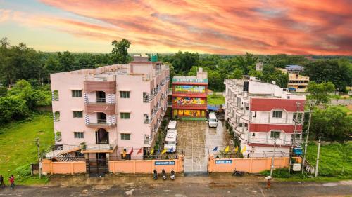 Jhargram Hotel | Somani Inn