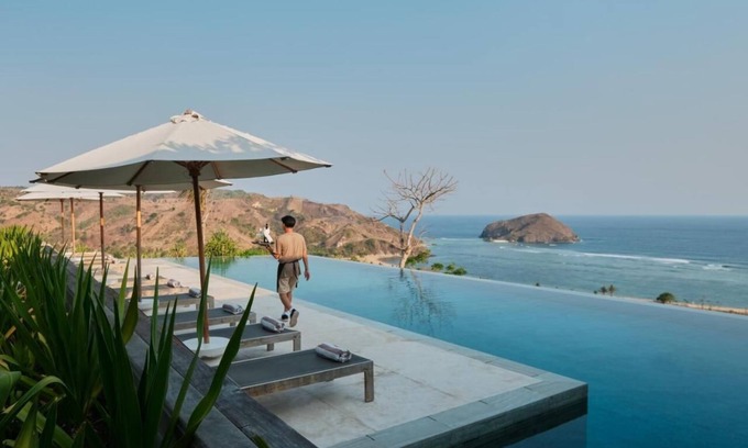 Kuta Villa | Somewhere Villa Near Mandalika