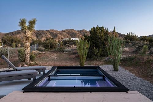 Yucca Valley House | Sommer Ranch I Hiking Trails & Mountain Views