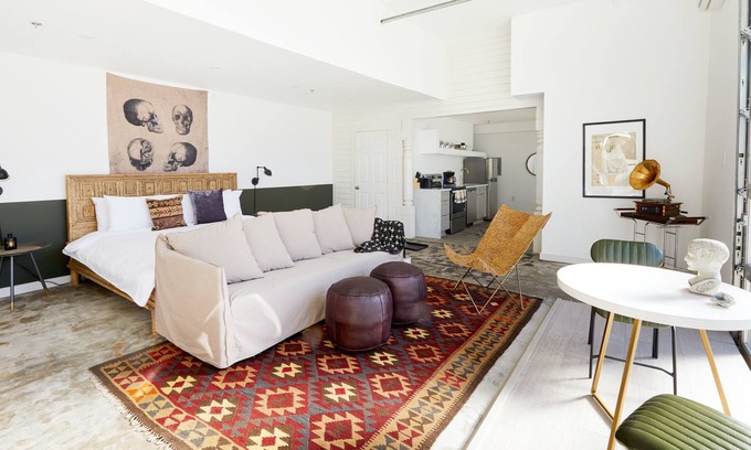 Faubourg Marigny Apartment | Sonder at Par L'Eau | Studio Apartment