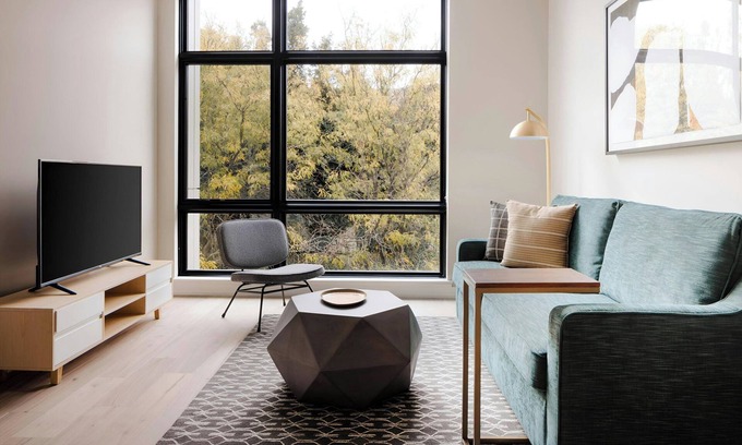 Old City Apartment | Sonder by Marriott Bonvoy The Edison Apartments Old City