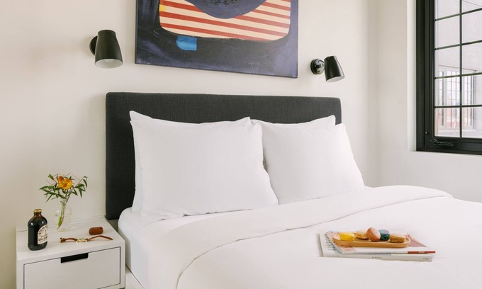 Gowanus Apartment | Sonder The Industrialist | Queen Room
