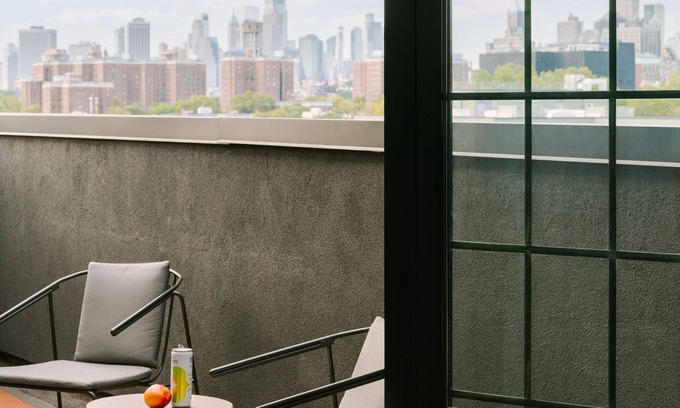 Gowanus Apartment | Sonder The Industrialist | Superior Queen Room w/Balcony