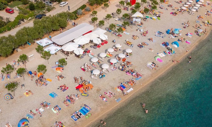 Srima Apartment | Sonderausstattung, Strände in der Nähe