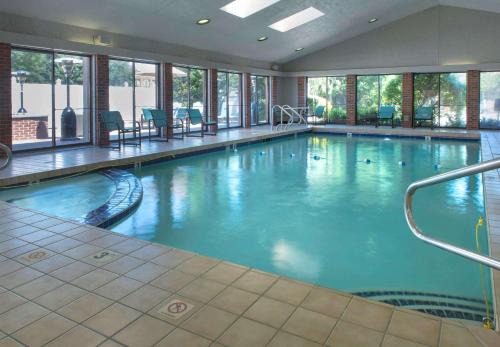 Warwick Hotel | Sonesta ES Suites Providence - Airport
