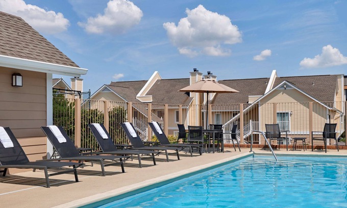 Christiana Hotel | Sonesta ES Suites Wilmington - Newark