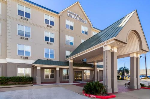 Houston Hotel | Sonesta Essential IAH Airport JFK Boulevard - Newly Renovated