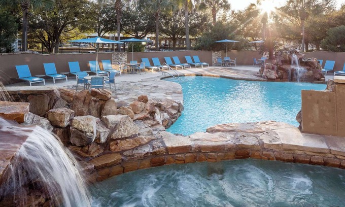 Greater Greenspoint Hotel | Sonesta Hotel Houston IAH Airport