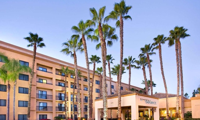 Laguna Hills Hotel | Sonesta Select Laguna Hills Irvine Spectrum